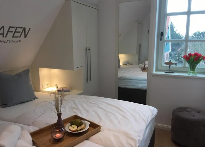 Duenenhuuske Inselparl Mit Sauna Auf By Interhome * Spiekeroog
